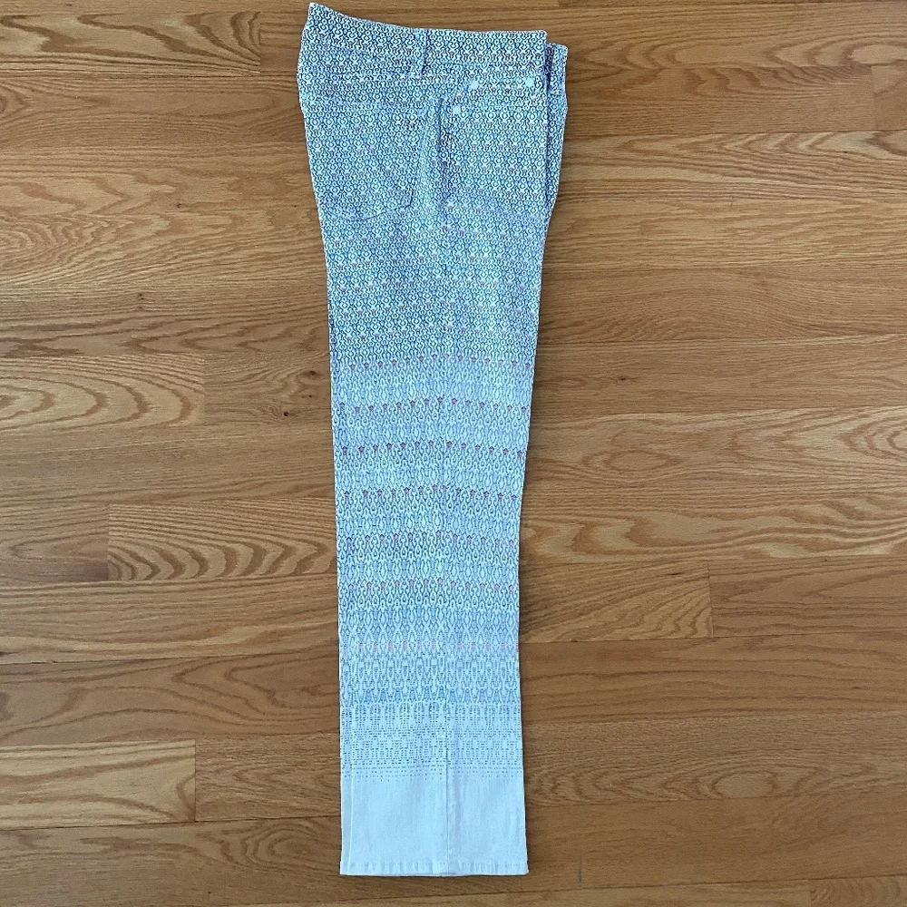 Tory Burch NWOT Patterned Denim Pants (26)